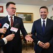 Kandydat Trzeciej Drogi Szymon Hołownia poparł kandydata Koalicji Obywatelskiej Rafała Trzaskowskieg