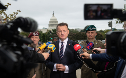 Minister Błaszczak z wizytą w USA. Pierwsze Abramsy za rok