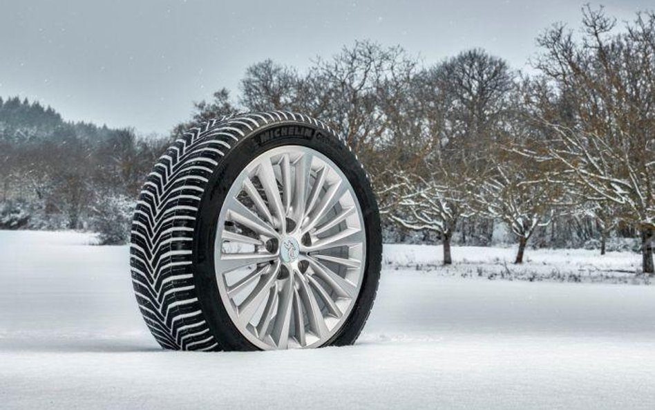 W Genewie Michelin pokazał pierwszą na świecie letnią oponę z homologacją na warunki zimowe.