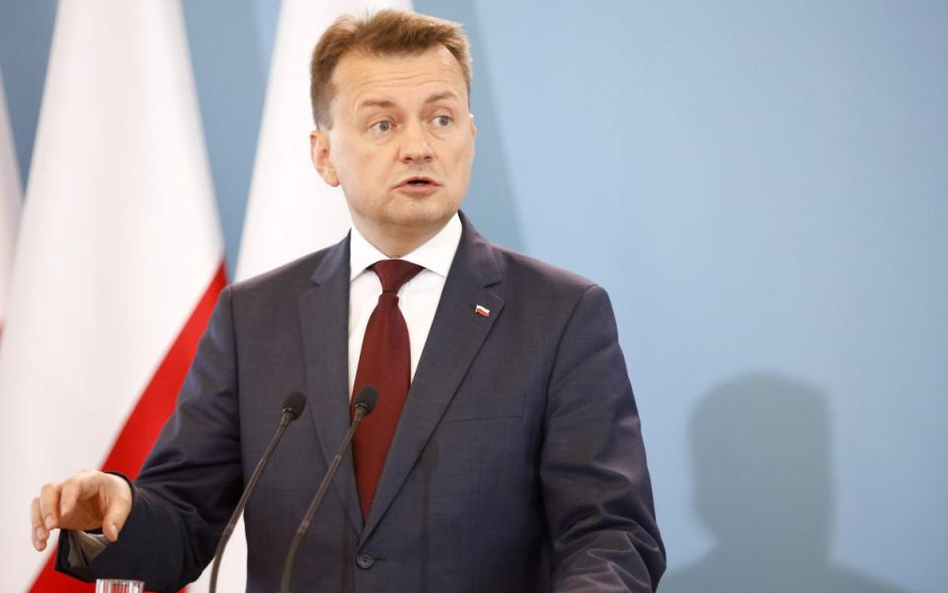 Mariusz Błaszczak: MON kupi Black Hawki