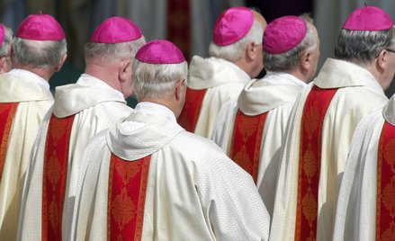 "Być ponad prawem i państwem chcą hierarchowie Kościoła"