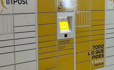 Paczkomat InPostu w Granadzie