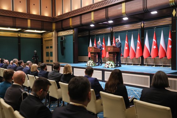 Premier Donald Tusk i prezydent Turcji Recep Tayyip Erdoğan wygłosili w Ankarze oświadczenia dla med