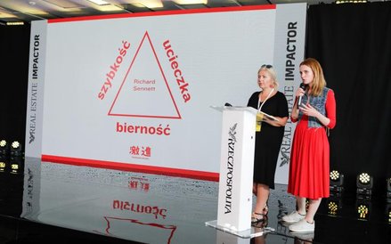 Joanna Skorupska i Kaja Baszkiewicz ze studia Radicalzz