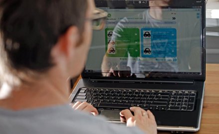 Audytel ocenia, że operatorzy ogólnopolscy mogą odebrać operatorom starszych technologii 1 mln klien