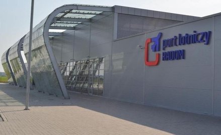 Jest umowa na budynki dla służb lotniskowych w Radomiu