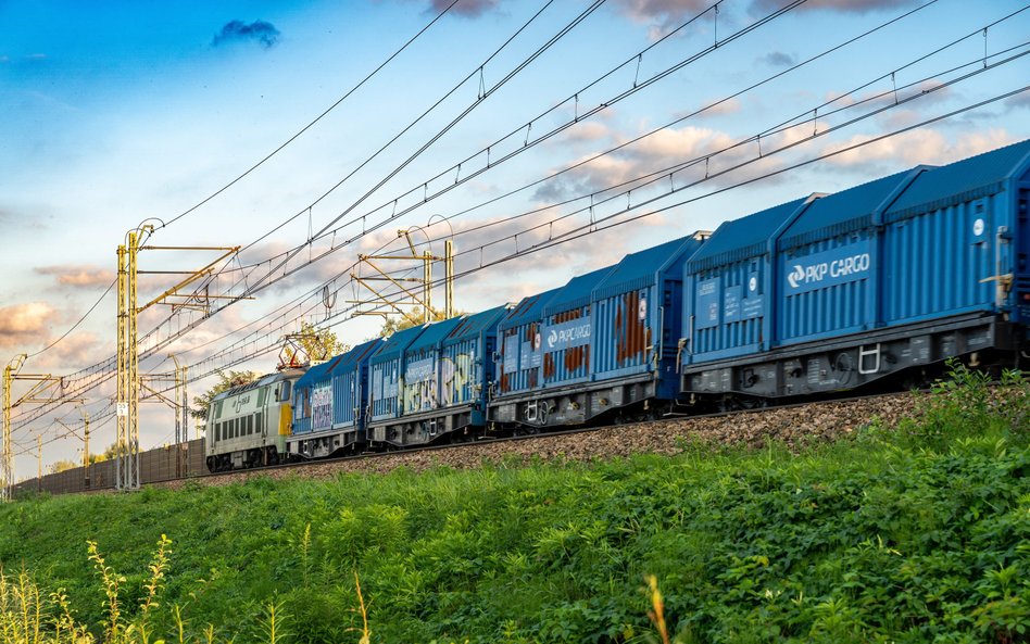 PKP Cargo przewozi coraz więcej ładunków. W efekcie w I połowie tego roku miało już ponad 27,1 proc.