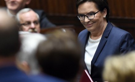 Ewa Kopacz wycofuje się z walki o szefostwo w PO