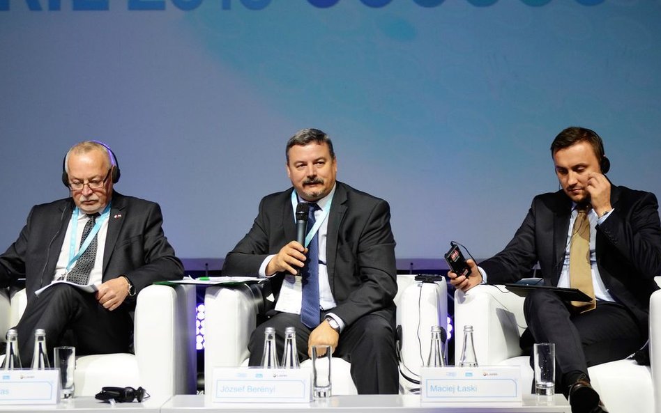 Bela Kakas – Przewodniczący Regionu Csongrad; Jozsef Berenyi – Wiceprzewodniczący Kraju Trnawskiego;