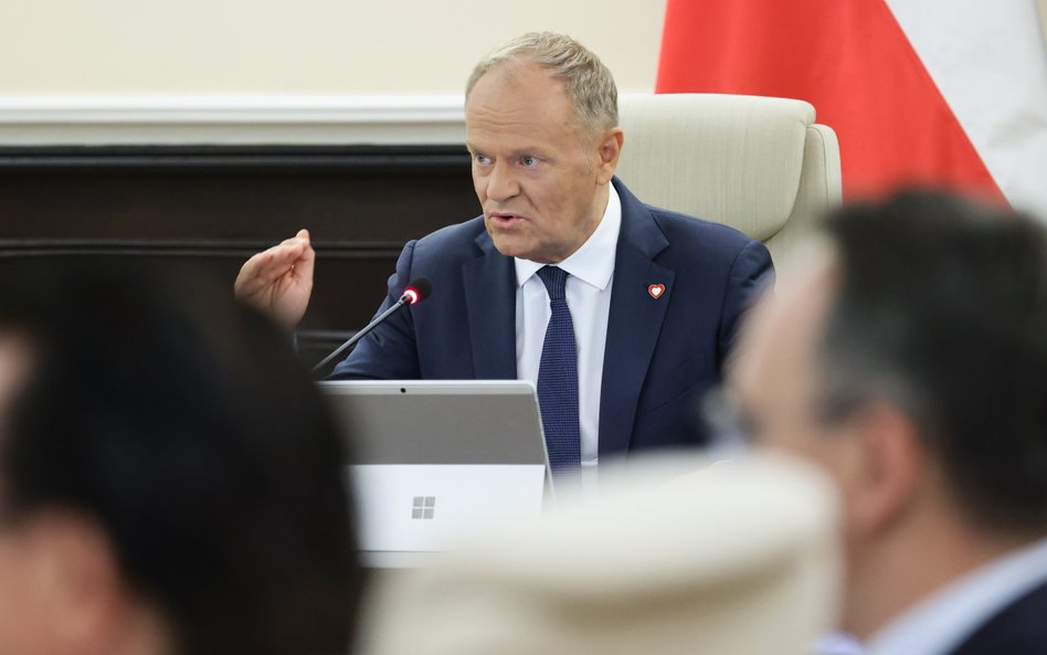 Premier Donald Tusk na posiedzeniu rządu