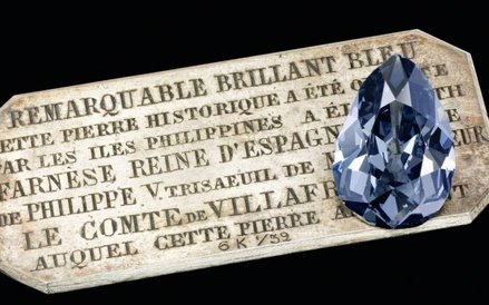 Niebieski diament Farnese Blue