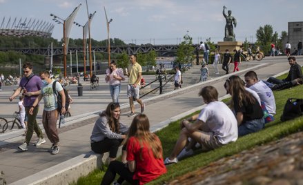 Sąd: rządowy zakaz zgromadzeń budzi wątpliwości konstytucyjne