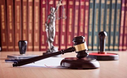 Aplikantka mogła zostać notariuszem, choć brakowało zaświadczenia o odbyciu aplikacji - wyrok NSA