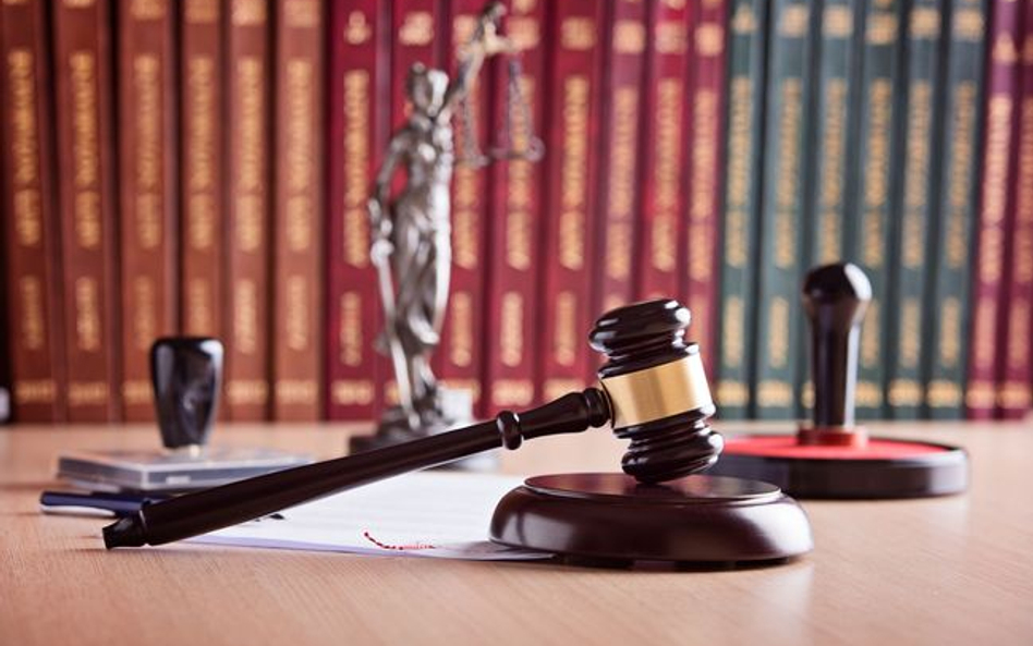 Aplikantka mogła zostać notariuszem, choć brakowało zaświadczenia o odbyciu aplikacji - wyrok NSA