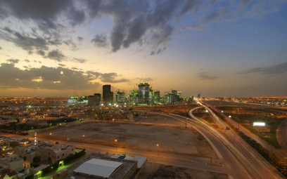 Ropa naftowa: Arabia Saudyjska przyjęła plan reform