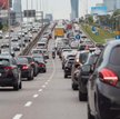 Znacznie zwiększył się ruch. Które drogi i kiedy są najbardziej zatłoczone?