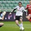 Miroslav Radović był najlepszym piłkarzem Legii w meczu z Wisłą. Z tyłu Łukasz Garguła