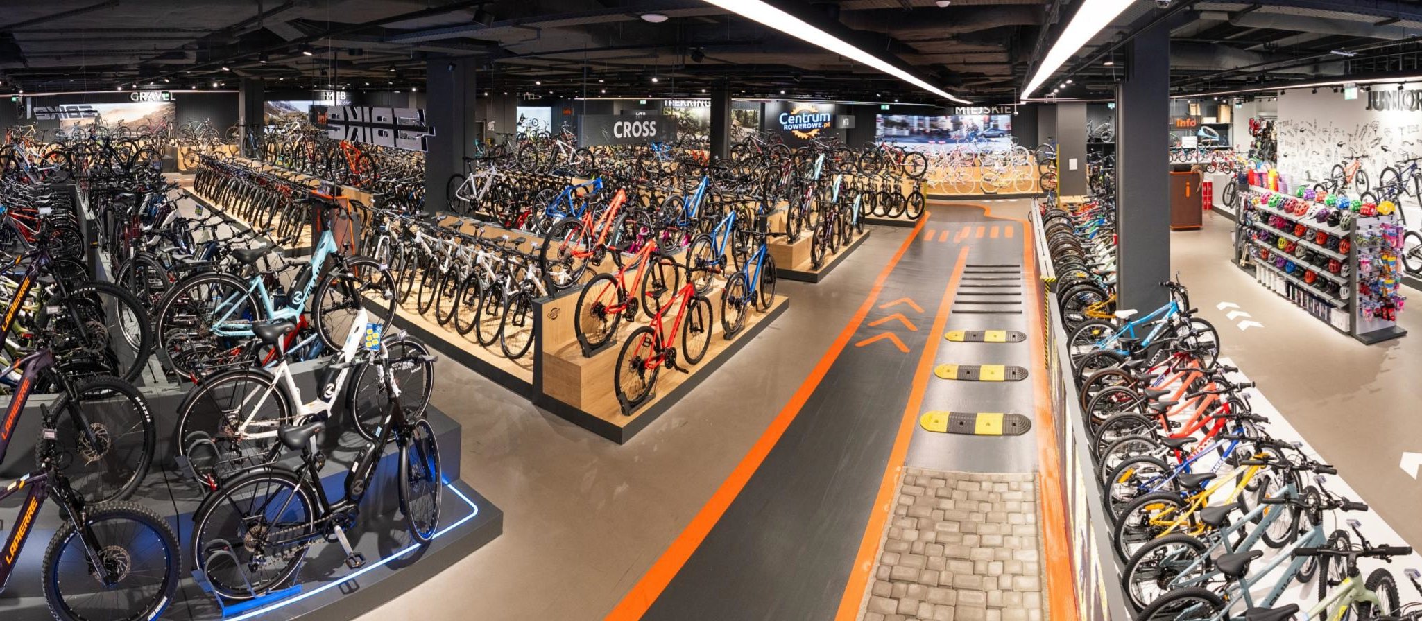 Akcje Dadelo kontynuują zeszłoroczny rajd