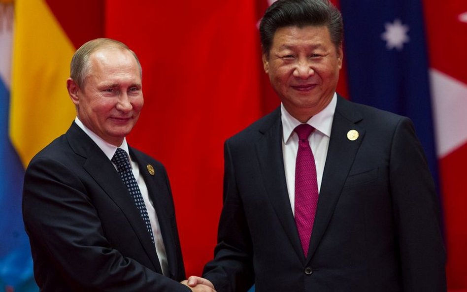 Prezydent Rosji Władimir Putin i przywódca Chin Xi Jinping