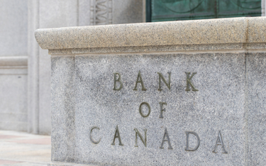 Decyzja Banku Kanady w centrum uwagi