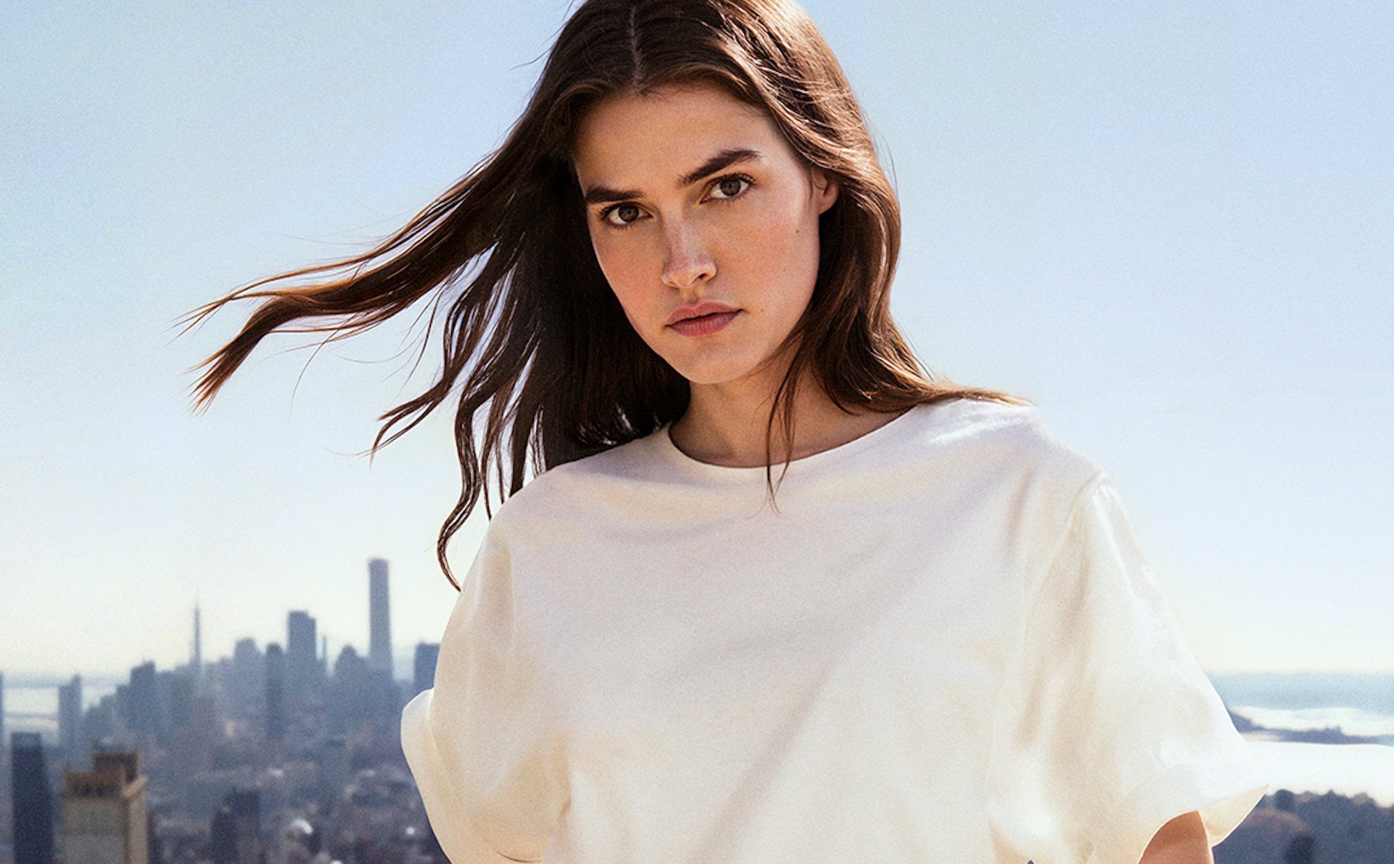 Eksperyment H&M w nowej kampanii reklamowej. „Cyfrowe bliźniaki” zamiast modelek