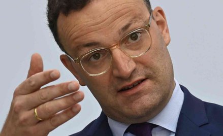 Minister zdrowia Niemiec: Szczepionka z Rosji? Za mało testów