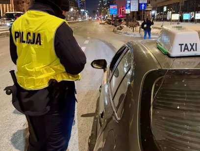 Od wczesnych godzin porannych policjanci z różnych dzielnic, oddziałów prewencji oraz wydziału ruchu