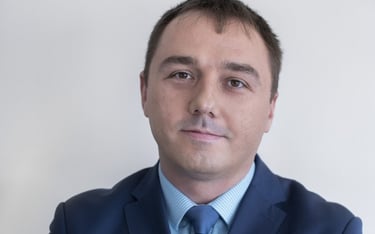 Kamil Hajdamowicz, CFA menedżer ds. portfeli, doradca inwestycyjny, Santander BM