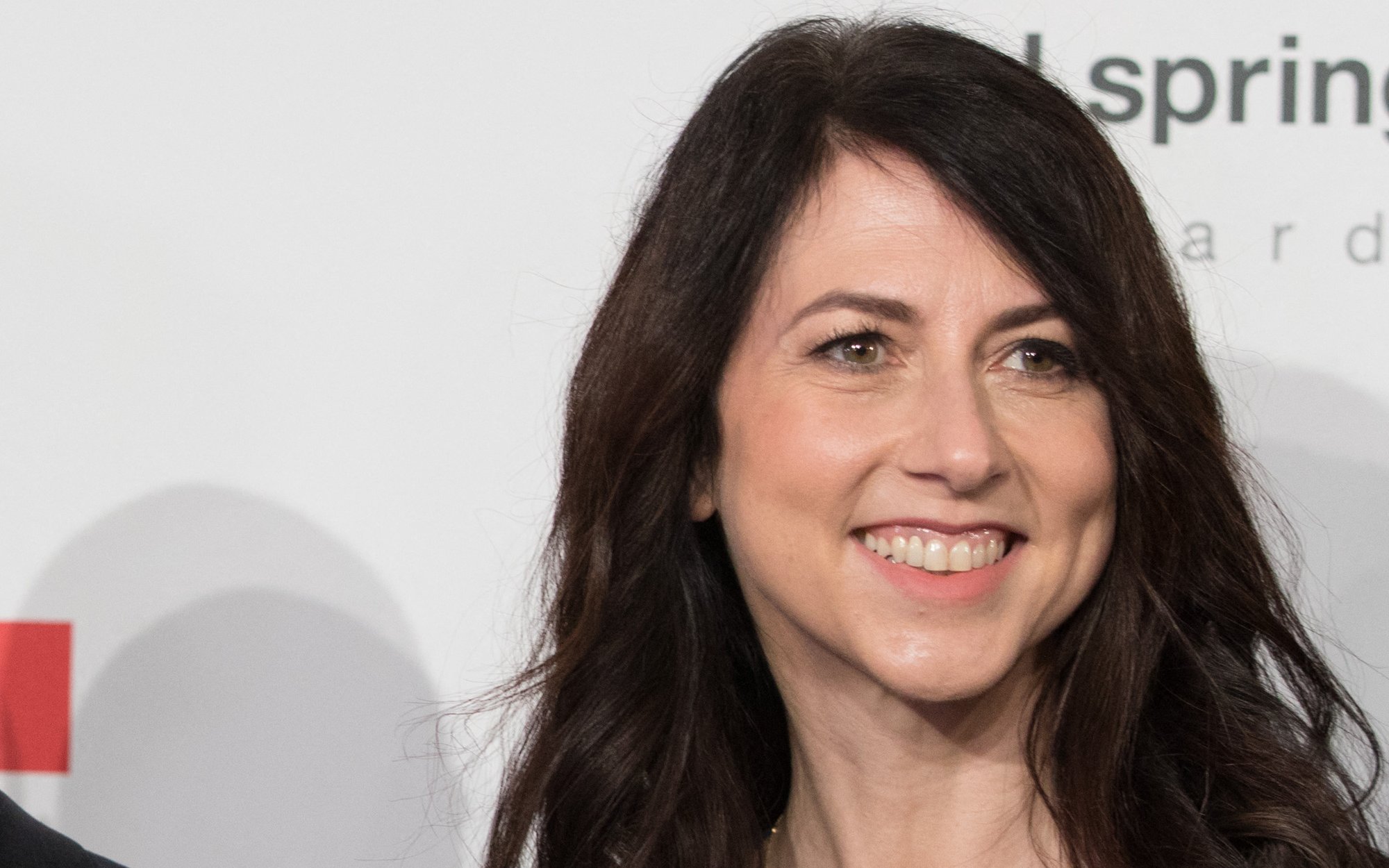 MacKenzie Scott rozdaje majątek. Była żona Bezosa przekazała ponad 7 mld dolarów