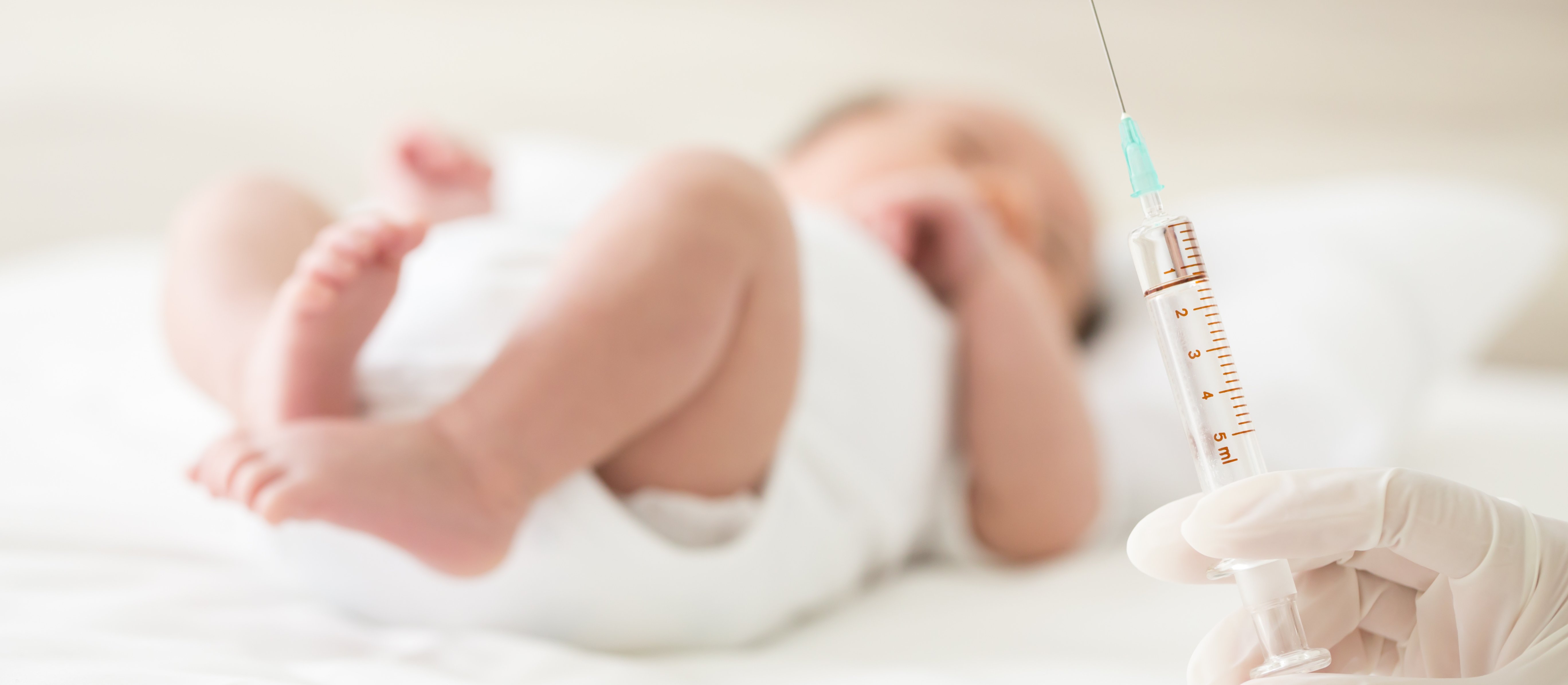 Spór o szczepienia przeciw gruźlicy: Odwołana prof. Helwich wyjaśnia swoje stanowisko