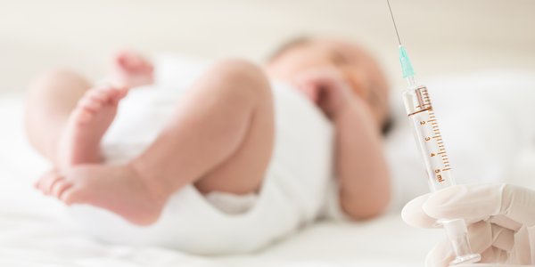 Spór o szczepienia przeciw gruźlicy: Odwołana prof. Helwich wyjaśnia swoje stanowisko