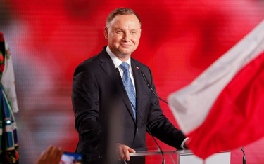 Wyniki wyborów: Andrzej Duda wygrywa pierwszą turę. W drugiej zmierzy się z Rafałem Trzaskowskim (exit poll)