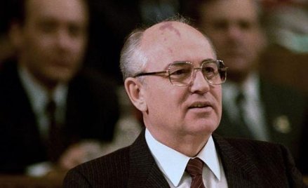 Gorbaczow broni polityki Putina wobec Ukrainy