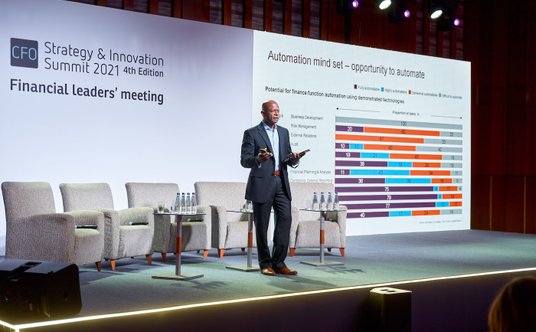 Rolę gospodarza CFO Strategy &amp; Innovation Summit pełnił Ash Noah, VP &amp; Managing Director CGM