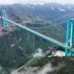 Huajiang Grand Canyon Bridge jest niemal dwukrotnie wyższy od Wieży Eiffla