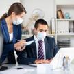 Czy pracodawca może wprowadzić obowiązek zakrywania nosa i ust na terenie zakładu pracy