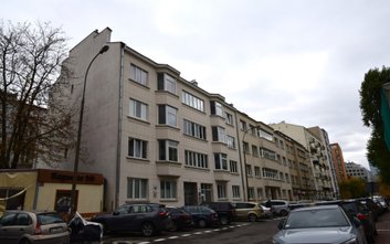 Kamienica przy ul. Siennej 55/55a to przykład luksusowego funkcjonalizmu lat 30