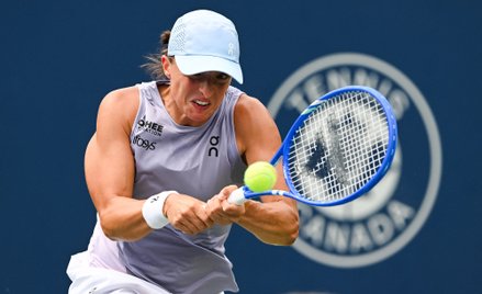 Udany powrót Igi Świątek po Wimbledonie. Zwycięstwo i pewny awans w Montrealu