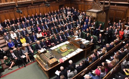 Komisje Izby Gmin chcą, by posiadanie narkotyków było legalne