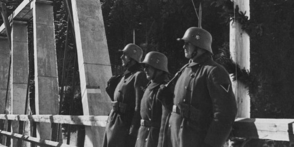 Instytut Pileckiego bierze pod lupę niemieckie podręczniki do historii