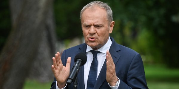 Sondaż: KO z poparciem 33,5%, PiS 22,3%, Konfederacja 15,8%