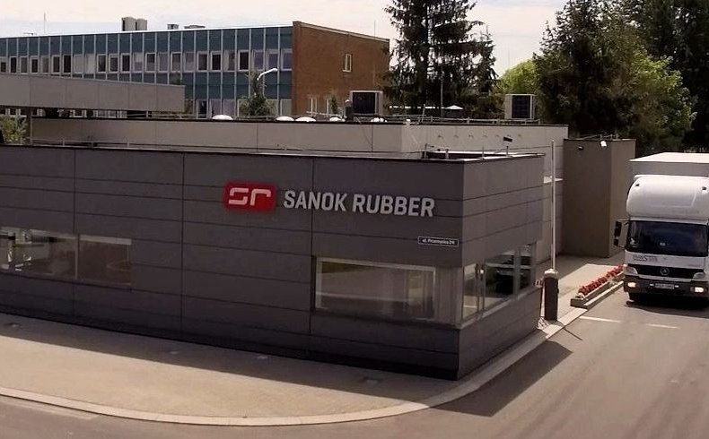 Surowce wyzwaniem Sanok RC