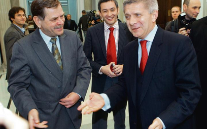 – W 2005 roku, kiedy było już wiadomo, że przegramy wybory, próbowałem namówić Marka Belkę (z prawej