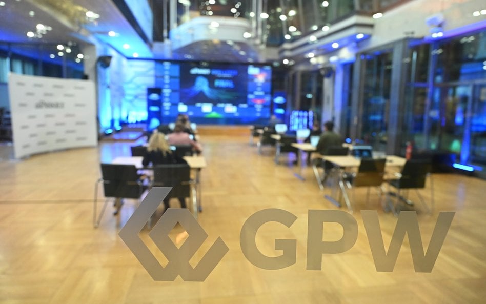 Muzyka na warszawskiej giełdzie wciąż gra