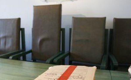 Czy wolno krytykować wyroki sądów