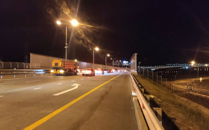Most Krymski został w nocy zamknięty dla ruchu samochodów