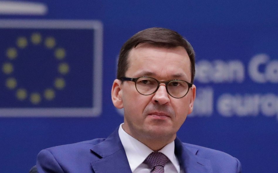 Emisja CO2. Morawiecki: Będą środki na transformację energetyczną Polski