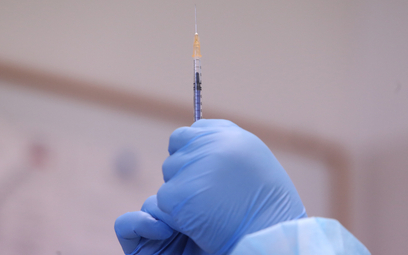 Sondaż: Polacy mają awersję do szczepień na grypę. 60 proc. nie zamierza się szczepić