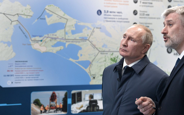 Putin jechał pierwszym pociągiem przez most krymski