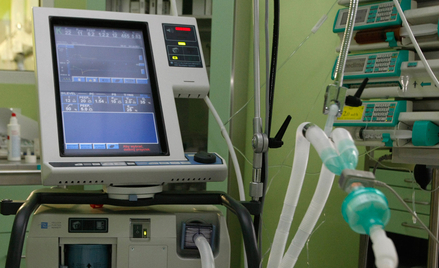 Prokuratura ma informacje o śmierci Andrzeja I., handlarza bronią, który miał dostarczyć respiratory